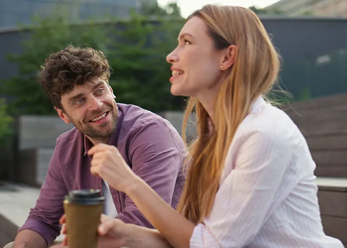 35 Things Women Do That Make Men Lose Interest