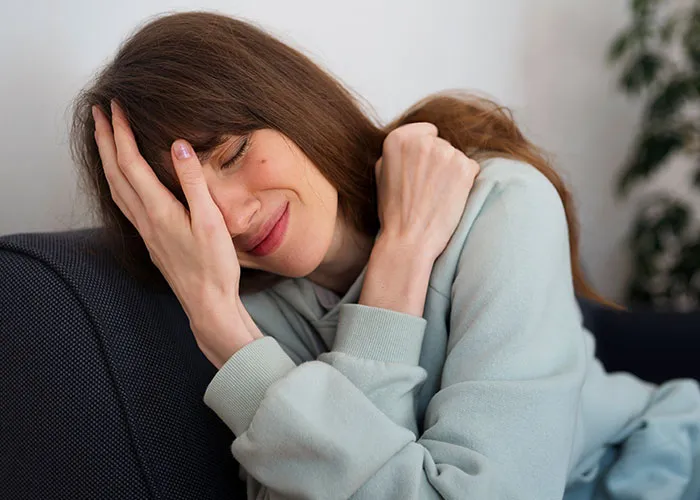 35 Things Women Do That Make Men Lose Interest