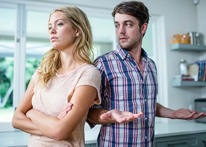 35 Things Women Do That Make Men Lose Interest