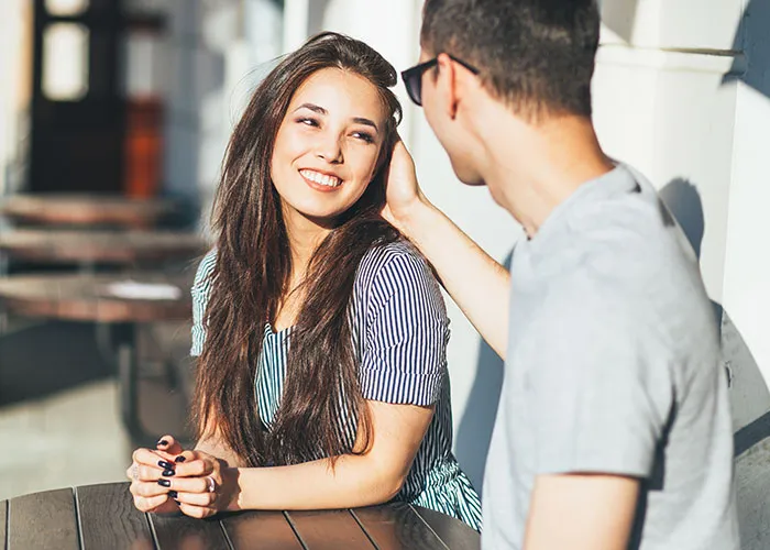 35 Things Women Do That Make Men Lose Interest