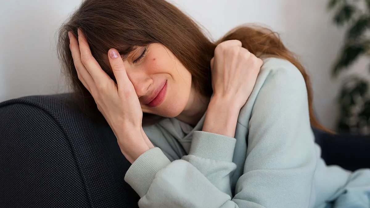 35 Things Women Do That Make Men Lose Interest