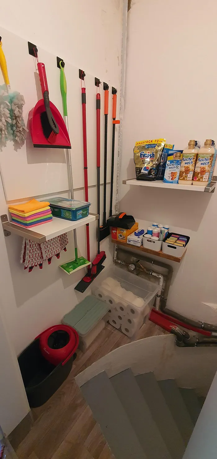 Cleaning on a Hook