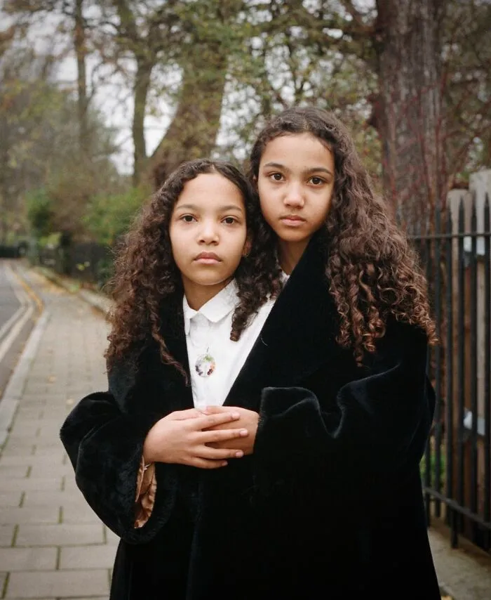 Eleonora Collini’s Twin Portraits Reveal How Similar And Different Siblings Can Be (30 Pics)