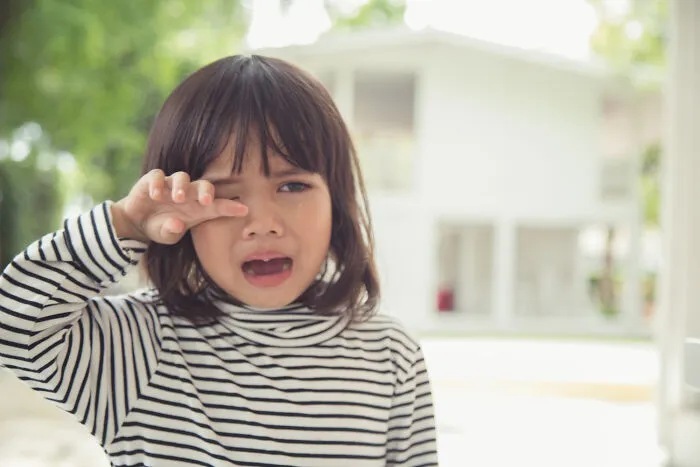 35 Random Things People Did As Kids And Realized Only Years Later Were Actually Not OK