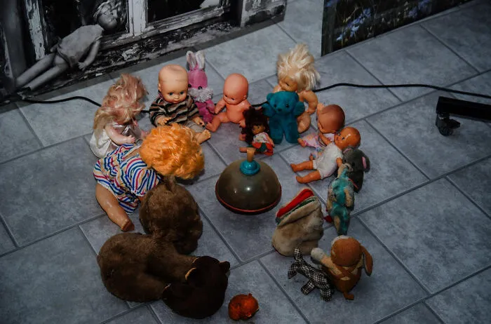35 Random Things People Did As Kids And Realized Only Years Later Were Actually Not OK