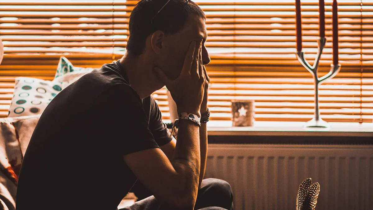 Man Visits To Introduce Baby Son, Is Met With A Full-Blown Intervention From His Mom