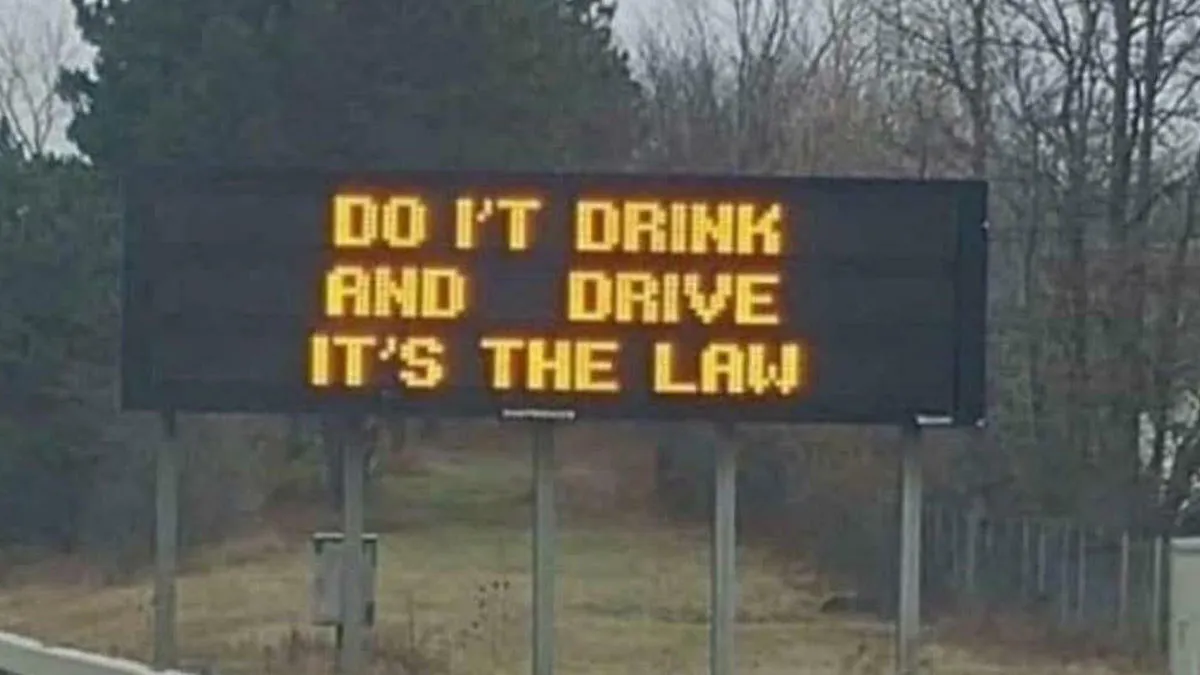 50 Funniest Burnt-Out Signs That Sent The Wrong Message