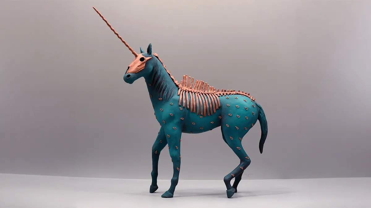 This Artist Creates Porcelain Sculptures So Evocative They Feel Like Relics From Another World (35 Pics)