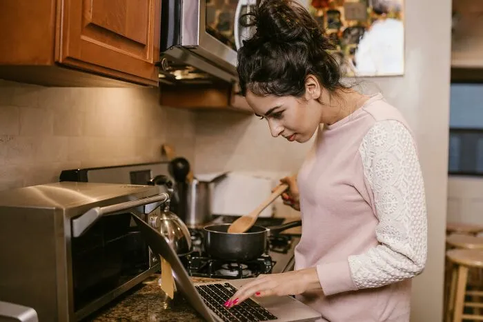 40 Simple Life Hacks Shared By People To Help Others Handle Adulthood Better
