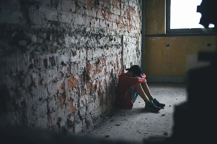 44 Horrifying Moments When People Realized They Might Not Make It Out