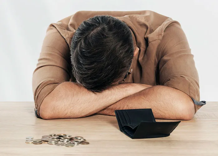 40 People Who Tore Their Own Lives Apart With Bad Choices, Not Substances