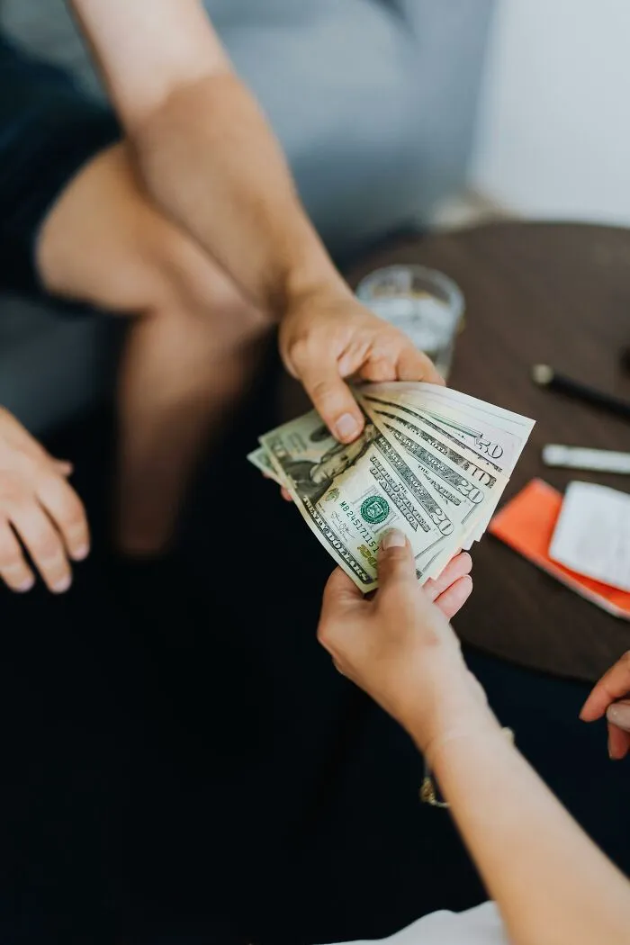 40 Simple Life Hacks Shared By People To Help Others Handle Adulthood Better