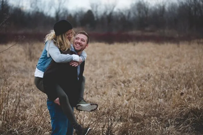 Online Dating Is Not Easy, And People Shared 50 Things To Do Or Avoid Doing