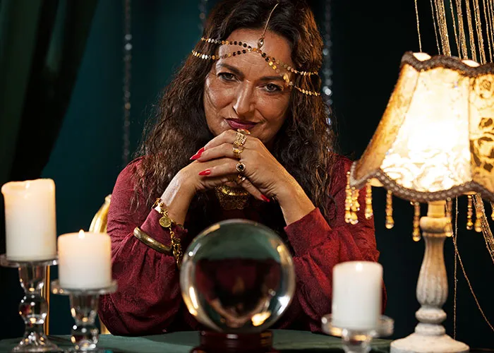 50 Stories Of Psychic Predictions That Were Shockingly Accurate