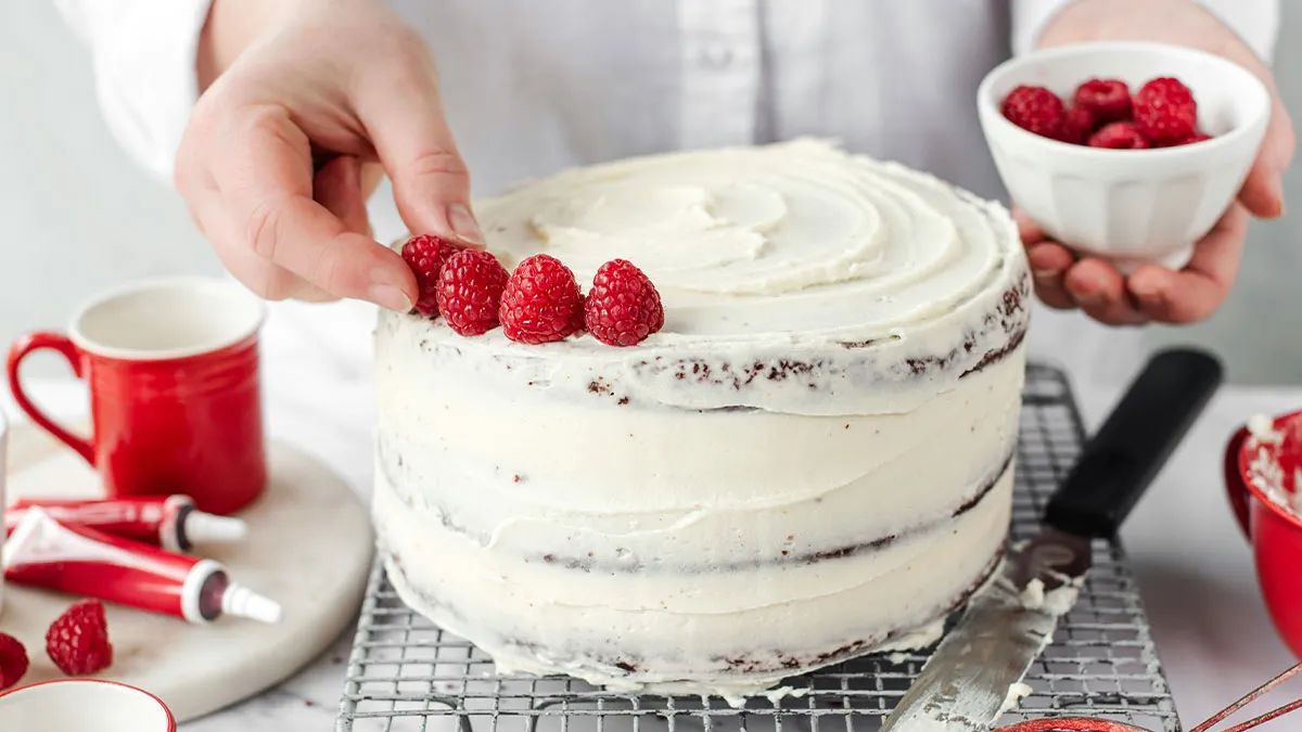 “They Never Listened”: Woman Times Maternity Leave Perfectly, Leaves Bakery To Fend For Itself