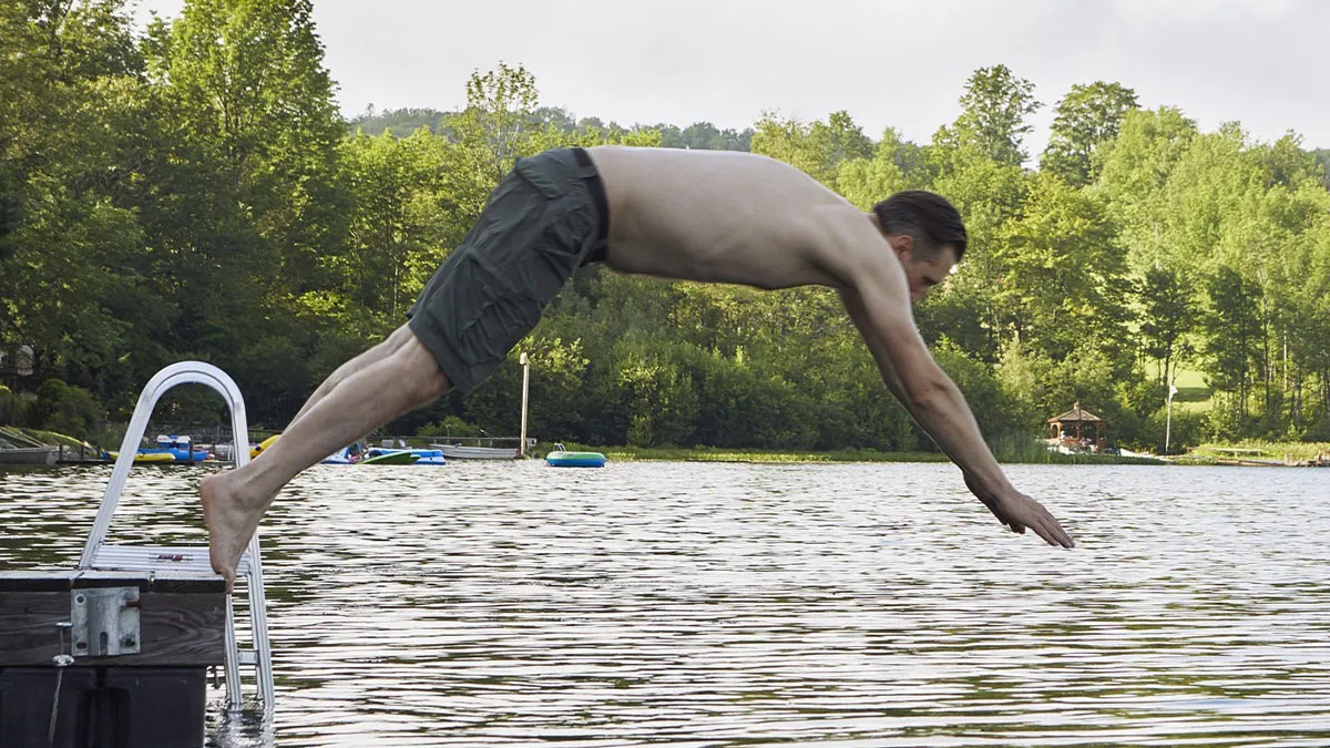 “Learn How To Swim”: People Say To Dedicate 10 Hours To These 46 Skills That Pay Off Big-Time