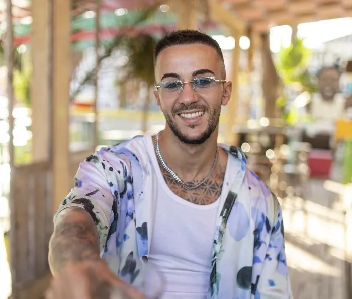 Folks Who “Vanished” Reveal The Realities Of Starting New Lives As New People
