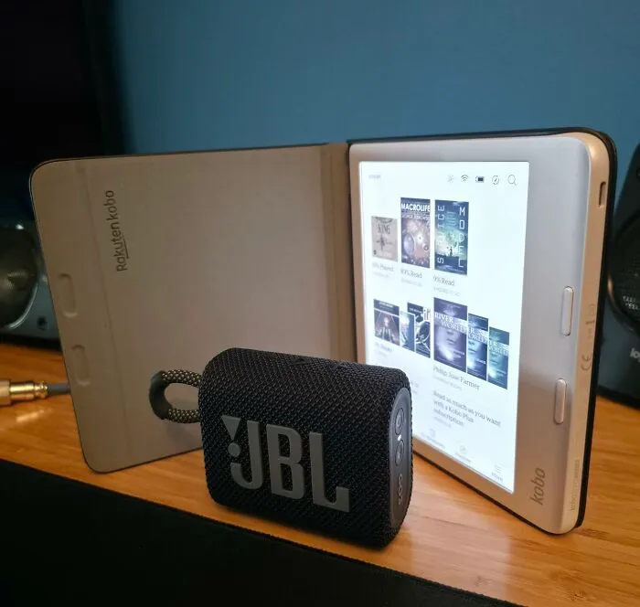 The Sad Sound Coming From Your Phone Speaker Is About To Be A Thing Of The Past Thanks To The <a Style="Display:inline;" Href="Https://Www.amazon.com/JBL-Bluetooth-Built-Waterproof-Dustproof/Dp/B08kw1kr5h?ie=utf8&th=1&linkcode=ll1&tag=bpcorgi-20&linkid=1b0f97f2f8979db2dba4d969722dc4f9&language=en_us&ref_=as_li_ss_tl" Target="_blank">   <span Style="Font: Inherit; Color: #d74b1f;"> JBL Go 3 </Span>