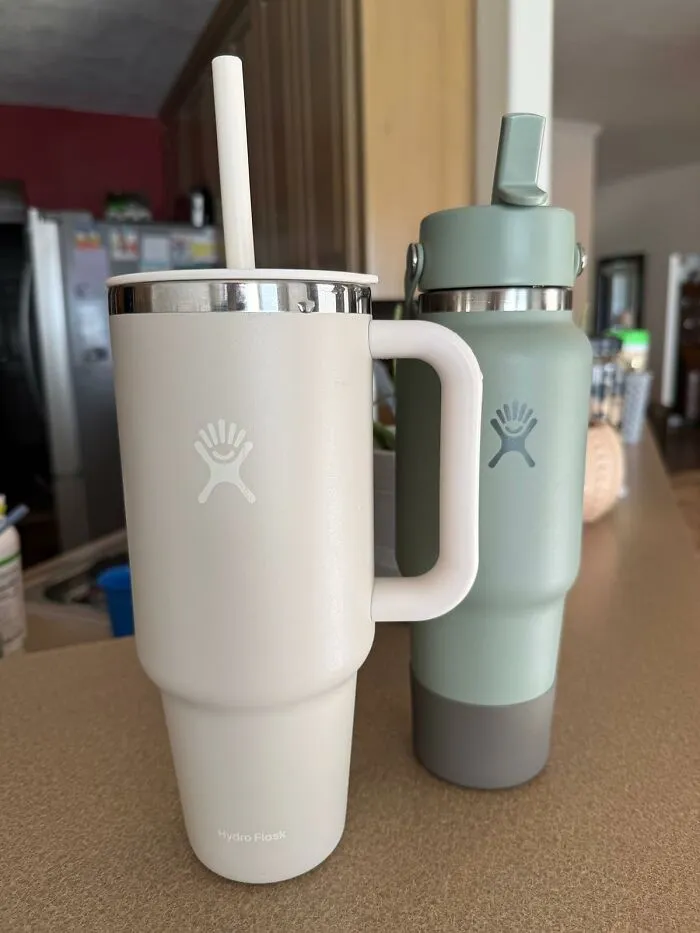 That Single-Use Plastic Water Bottle Habit They Keep Swearing They'll Quit Can Finally Meet Its Demise With A <a Style="Display:inline;" Href="Https://Www.amazon.com/Hydro-Flask-Straw-Travel-Bottle/Dp/B0dg34jqj6?ie=utf8&th=1&linkcode=ll1&tag=bppony-20&linkid=36d36e4e06eb11fa21d77bb295685b71&language=en_us&ref_=as_li_ss_tl" Target="_blank">  <span Style="Font: Inherit; Color: #d74b1f;"> Hydro Flask Travel Water Bottle </Span>