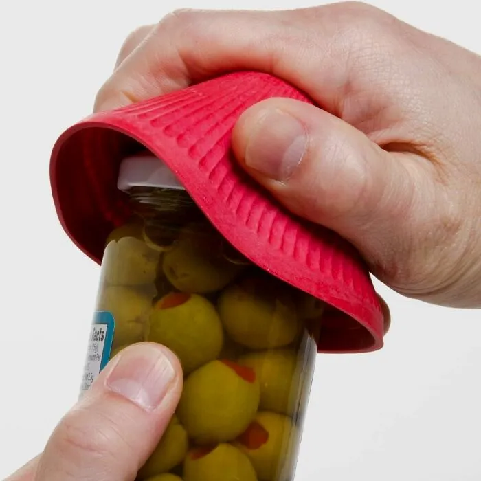 The Humbling Ritual Of Admitting Defeat And Having To Ask Someone Else To Open The Pickle Jar Is Officially Over With This <a Style="Display:inline;" Href="Https://Www.amazon.com/Dp/B00f67tlfc?ascsubtag=7965515%2c29%2c62%2cd%2c0%2c0%2c0%2c1396%3a1%3b1338%3a1%3b1515%3a2%2c72295988%2c0%2c0%2cgoogle&btn_ref=srctok-Cb2bfae7c216a93c&th=1&linkcode=ll1&tag=bpkiwi-20&linkid=11abafbbf16711212723b2e356af4720&language=en_us&ref_=as_li_ss_tl" Target="_blank">  <span Style="Font: Inherit; Color: #d74b1f;"> Silicone Grip Jar Opener </Span>