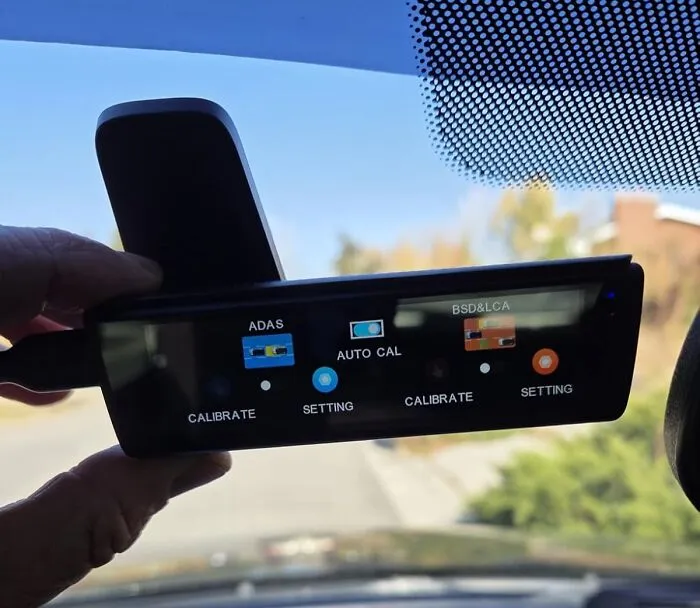 All The Absolutely Wild Things You See On Your Daily Commute Will Finally Be Documented In Stunning High-Definition With A <a Style="Display:inline;" Href="Https://Www.amazon.com/Ovaman-K600-Screen-Built-Parking/Dp/B0d65fnpvp?ie=utf8&th=1&linkcode=ll1&tag=bptoucan-20&linkid=8c0ef975a47256e2fc7ff0d8e960e861&language=en_us&ref_=as_li_ss_tl" Target="_blank">  <span Style="Font: Inherit; Color: #d74b1f;">  4K Dash Cam </Span>