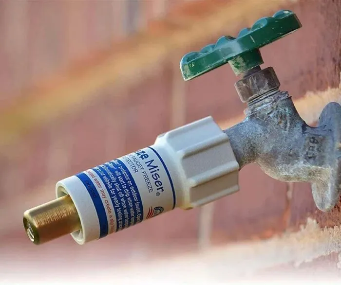 Playing The Very High-Stakes Game Of "Will My Pipes Burst This Winter?" Is A Lot Less Fun Than Just Installing A <a Style="Display:inline;" Href="Https://Www.amazon.com/Freeze-Miser-Outdoor-Protection-Replacement/Dp/B01kydvtvg?crid=25wfqfkj1b5x9&dib=eyj2ijoimsj9.inurjn_ms1i6bglpr1rj4heeswssa6zhqm1qsvfl1d-Ptd7fjecgye58qgflk6dvhsdsalzpsiyjfgxgttncpcmd4asue-Vros-Qlxugzgejesfda2nw4legv2bfuo3wibdwunvaln3h7j9ly8qgeu6bto7j-Jue6vnhdloizvugl62lil-Zzmejxoavz8hlxvcm9g_wwtdqcndgtpoluh80iasvwfszffqgofstgbu.olnf-Nw7daruxgxnq4yegolmuv0_x6jrmbtsvttvftg&dib_tag=se&keywords=home%2bwinter%2bprep&qid=1762500380&sprefix=home%2bwinter%2bprep%2caps%2c216&sr=8-7-Spons&sp_csd=d2lkz2v0tmftzt1zcf9tdgy&th=1&linkcode=ll1&tag=bplion-20&linkid=368030ba79fc3be3c5e2fe34398e6814&language=en_us&ref_=as_li_ss_tl" Target="_blank">  <span Style="Font: Inherit; Color: #d74b1f;"> Freeze Miser Outdoor Faucet & Spigot Freeze Protection </Span>