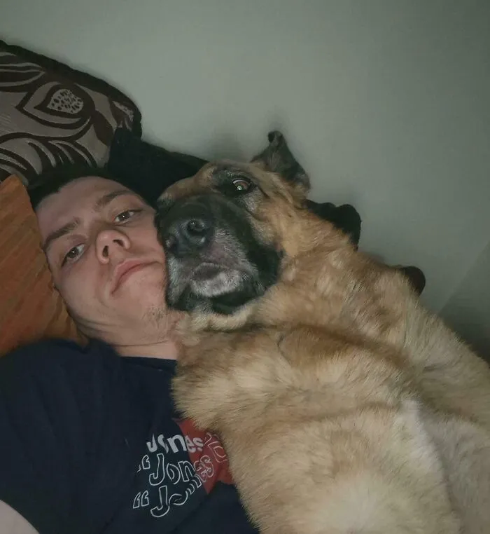 I Guess Personal Space Wasn't Part Of The Deal