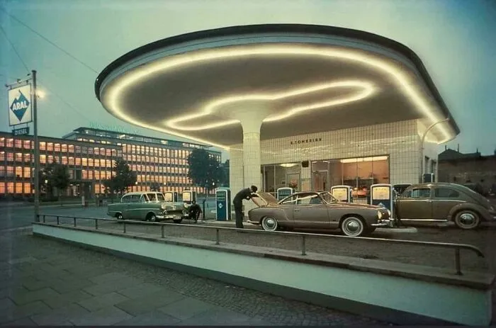 1958 Western Germany Futuristic Gas Station, Anybody Know Exact Location?