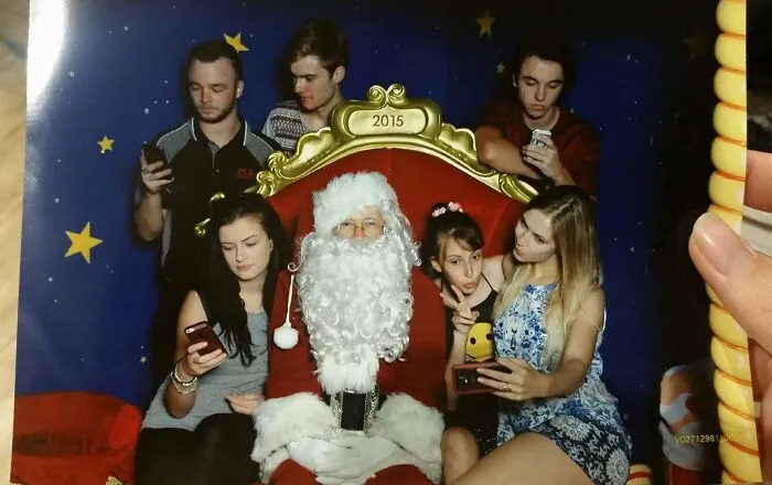 My Friend's Parents Force Her And Her Siblings To Have A Picture With Santa Every Year. This Year, They Got Revenge And Took This Beauty Home