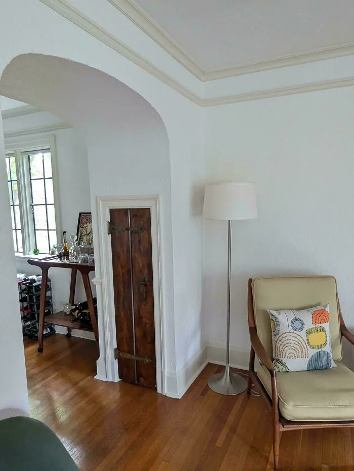Mini Closets In Our Archway