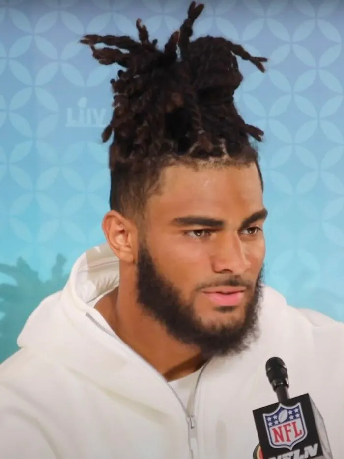 Football Player Fred Warner, 29
