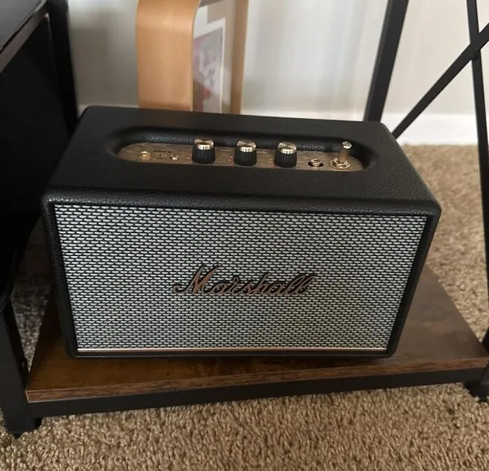 Your Living Room's Sound System Is About To Go From "That Tinny Thing On The Bookshelf" To "Front Row At A Rock Concert" With A <a Style="Display:inline;" Href="Https://Www.amazon.com/Marshall-Acton-Bluetooth-Speaker-Black/Dp/B0bc27mm5z?ie=utf8&th=1&linkcode=ll1&tag=bpgecko-20&linkid=1701b0e33260bab6d8618344086c29fb&language=en_us&ref_=as_li_ss_tl" Target="_blank">  <span Style="Font: Inherit; Color: #d74b1f;"> Marshall Acton III Bluetooth Home Speaker </Span>