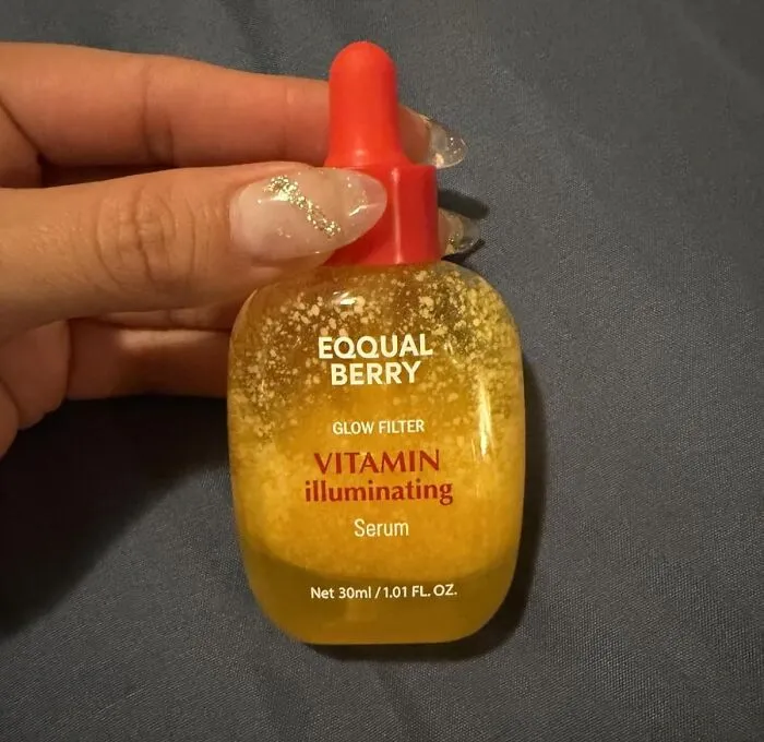 Give Their Face The "I Woke Up Like This" Glow Beyoncé Was Singing About With The <a Style="Display:inline;" Href="Https://Www.amazon.com/Eqqualberry-Vitamin-Illuminating-Serum-Brightening/Dp/B0d8w1yvbx?ie=utf8&linkcode=ll1&tag=bpmole-20&linkid=1ecbada90205825ce52aa631b5fb01c1&language=en_us&ref_=as_li_ss_tl" Target="_blank">   <span Style="Font: Inherit; Color: #d74b1f;"> Eqqualberry Vitamin Illuminating Serum </Span>
