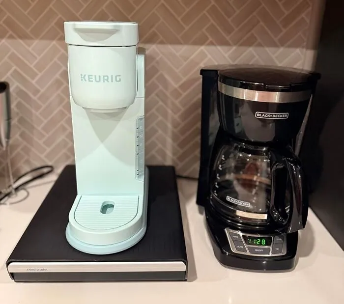  The <a Style="Display:inline;" Href="Https://Www.amazon.com/Keurig-K-Express-Coffee-Single-Brewer/Dp/B0cck2vytx?ie=utf8&th=1&linkcode=ll1&tag=bpscorpion-20&linkid=4c77095007e7ca03cff21cb7b1c925e8&language=en_us&ref_=as_li_ss_tl" Target="_blank">   <span Style="Font: Inherit; Color: #d74b1f;"> Single Serve K-Cup Pod Coffee Maker </Span> Understands That Your Relationship With Coffee Is A Deeply Personal, One-On-One Affair That Doesn't Involve A Whole Pot