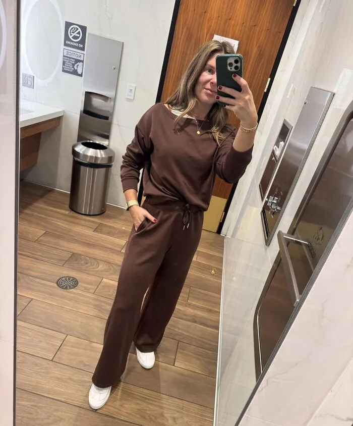 A <a Style="Display:inline;" Href="https://www.amazon.com/SUUKSESS-Matching-Oversized-Sweatshirts-Sweatpants/dp/B0FMF5W5TV?crid=26Q910AS7NOQZ&dib=eyJ2IjoiMSJ9.tYkUzQ7Yhtu8gEL6u9n6y0YCNuEgbyiYU0-cLbfLPlniatr6Rvgp_SmwcvgZQUK-y_RAZ_Rf2pvqKc0L6yHrJZ1Kmt61IwXafyT_JVFUQVCtWCqUDWD3briSQnMscGhSV5jtiTtR7kyOIlBILyrSjaoUZdNisYtf81yKjfXG8vjUn6RXv5aLcabwaG8r_i7U4AVZlsf8CH8TYNFPjtOn7XUrJJFnSRvIEih4JADxv03lAE5jrtOhklMhbJcz1xEzCI8z-3_zTUFf2G4LGqFx_Kz8Ch50Wp-UDBgCX52klM0.5UJPuieEQtEwaJY6qcAOQDInBX7ImI5gxR5vCp2rUYA&dib_tag=se&keywords=SUUKSESS%2BWomen%2B2%2BPiece%2BLounge%2BMatching%2BSet%2BOff%2BShoulder%2BSweatshirt%2BWide%2BLeg%2BSweatpant&nsdOptOutParam=true&qid=1763732142&sprefix=suuksess%2Bwomen%2B2%2Bpiece%2Blounge%2Bmatching%2Bset%2Boff%2Bshoulder%2Bsweatshirt%2Bwide%2Bleg%2Bsweatpant%2Caps%2C229&sr=8-1-spons&sp_csd=d2lkZ2V0TmFtZT1zcF9hdGY&th=1&psc=1&linkCode=ll1&tag=bpsalmon-20&linkId=8b74309f4d7eac06aa0c20d3ad6154f3&language=en_US&ref_=as_li_ss_tl" Target="_blank"> <span Style="Font: Inherit; Color: #d74b1f;"> Cozy 2 Piece Lounge Matching Set </Span> Is The One Outfit That Will Make You Feel Like You Have Your Life Together, Even If You Haven't Left The House In Three Days