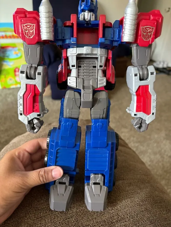 An <a Style="Display:inline;" Href="Https://Www.amazon.com/Transformers-Heroic-Optimus-Action-Figure/Dp/B077yyp739?dib=eyj2ijoimsj9.vumimz4ngb-Piutmpmnj6ofkegjgmx4q1qpefv6a3rdcvfzr-1diecpilnwqpnogzy0k7usjbzfkpj3x8pdsp3bloehzenqqohfegmoqg2jbth-0uqg1l1hmsgbewubgmogm_qh1loamrtbhqrikksdyq2wp0shdxmaq_0o-Bww.8i8lnw5pdim8_onz7nacbr8-Wtsyb8q4niyasnsqe_w&dib_tag=se&qid=1763711947&sr=8-35&srs=121541889011&xpid=i1sxyuhg5n0fb&linkcode=ll1&tag=bprabbit-20&linkid=612b9c5cd6903e472f32e9b4f9a58e1c&language=en_us&ref_=as_li_ss_tl" Target="_blank">   <span Style="Font: Inherit; Color: #d74b1f;"> Optimus Prime Action Figure </Span> Will Single-Handedly Protect Your Kid's Room From The Decepticons, Or At The Very Least, From A Messy Floor
