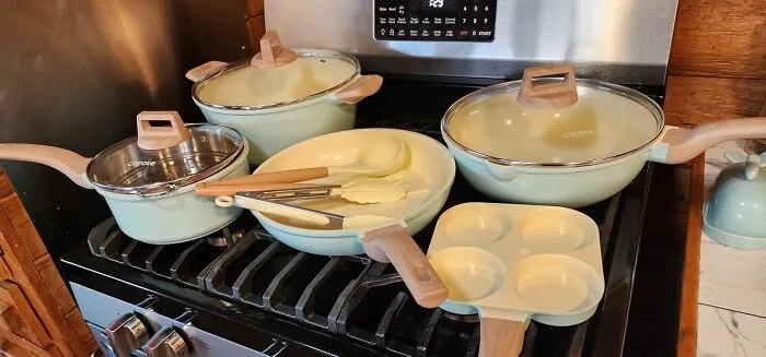 The Chaotic Collection Of Mismatched, Hand-Me-Down Pans In Their Cabinet Can Finally Be Replaced By A Beautiful, Functional Dynasty With This <a Style="Display:inline;" Href="Https://Www.amazon.com/Carote-Ceramic-Cookware-Induction-Non-Toxic/Dp/B0dyv4hz6k?ie=utf8&th=1&linkcode=ll1&tag=bppony-20&linkid=abeb7668614da5d633a924438f6efb63&language=en_us&ref_=as_li_ss_tl" Target="_blank">  <span Style="Font: Inherit; Color: #d74b1f;"> 21-Piece Ceramic Pots And Pans Cookware Set </Span>