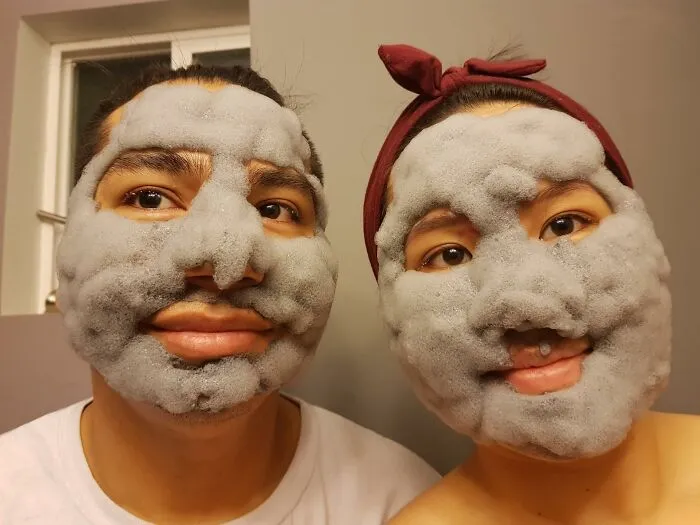Your Skincare Routine Is About To Get A Whole Lot Frothier With The <a Style="Display:inline;" Href="Https://Www.amazon.com/Elizavecca-Milky-Piggy-Carbonated-Bubble/Dp/B00mwi2is0?ie=utf8&th=1&linkcode=ll1&tag=bpsnail-20&linkid=65e6d5084f9bce869cc092b3fe9636e7&language=en_us&ref_=as_li_ss_tl" Target="_blank"> <span Style="Font: Inherit; Color: #d74b1f;"> Milky Piggy Carbonated Bubble Clay Mask </Span>