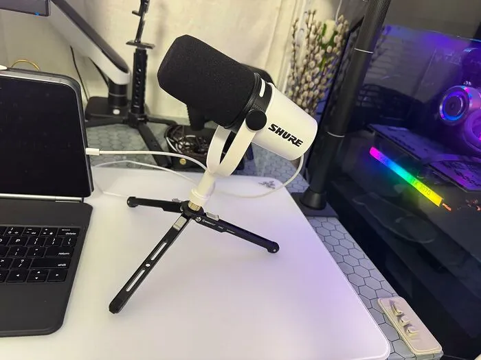 The <a Style="Display:inline;" Href="Https://Www.amazon.com/Shure-Mv7-Microphone-Certified-Podcasting/Dp/B0ctj6gqgz?ie=utf8&th=1&linkcode=ll1&tag=bplobster-20&linkid=b6b613312bdccd30c3ca050cc669eb2a&language=en_us&ref_=as_li_ss_tl" Target="_blank">   <span Style="Font: Inherit; Color: #d74b1f;"> Podcast Dynamic Microphone </Span> Will Make Your Voice Sound So Smooth And Professional, Your Listeners Will Have No Idea You're Actually Recording From A Closet Filled With Dirty Laundry