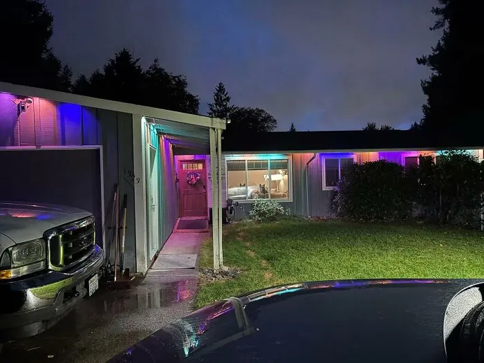 Let Your House Be The Star Of Every Single Holiday With A Set Of <a Style="Display:inline;" Href="Https://Www.amazon.com/Eufy-Permanent-Triple-LED-Waterproof-Decorations/Dp/B0d4dw6bxc?ie=utf8&th=1&linkcode=ll1&tag=bptoucan-20&linkid=a1e4fff60886ce1dd664cb64fd640130&language=en_us&ref_=as_li_ss_tl" Target="_blank">  <span Style="Font: Inherit; Color: #d74b1f;"> Colorful Permanent Outdoor Lights </Span> You Never Have To Take Down