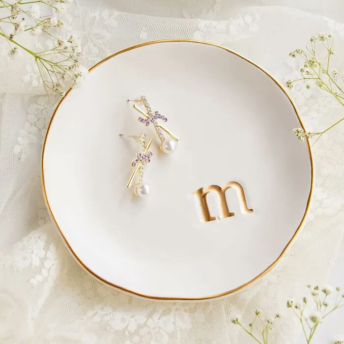 Finally, A Designated Spot For Their Keys And Rings To Live So They Don't Have To Launch A Full-Scale Investigation Every Morning, And A Cute <a Style="Display:inline;" Href="Https://Www.amazon.com/Collective-Home-Decorative-Necklaces-Christmas/Dp/B09rpkgvdw?crid=33h6advpjrad4&dib=eyj2ijoimsj9.uqy0xaictfllalfgp8bvebpaw8sphf61pq1-3mh_rmsswri9-Y92kqcjx8l75botonbajqtxodjxeg0kpbvent39h_r5sw0s6djz4h-Icykhc_0imfzx2spllimg5px2kztdbzflja3kcc62r0zqzmvqmxbrh9gg3uwmiotsv1ffxnx_jq9bg2dz4lnokfip8rqdhsez5nywj4irkk_wu1rgxnoechrkelpko5akk03jjkccvxmt0miofc0337vs5bab4-Cffyphdcihxat3oavt3qdo4-_kfwnotxjsjcq.roshsmtm125xafzk-Z59ijcdpr39zqdx_rpunhgocoe&dib_tag=se&keywords=trinket%2btray&qid=1763384677&sprefix=trinket%2btray%2caps%2c306&sr=8-2-Spons&sp_csd=d2lkz2v0tmftzt1zcf9hdgy&th=1&linkcode=ll1&tag=bpdodo-20&linkid=1df4f4d4d3ee18e0a0a81952dbad595e&language=en_us&ref_=as_li_ss_tl" Target="_blank">   <span Style="Font: Inherit; Color: #d74b1f;"> Monogrammed Ceramic Trinket Dish </Span> At That