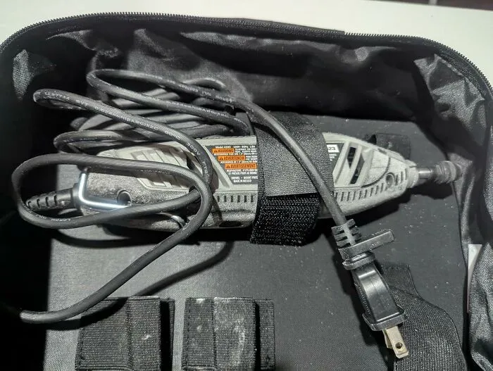 The <a Style="Display:inline;" Href="Https://Www.amazon.com/Dremel-4300-5-Performance-Attachments-Accessories/Dp/B01m1sjnvu?ie=utf8&th=1&linkcode=ll1&tag=bplobster-20&linkid=2b5e91c66a8a5df0877447178f65aa38&language=en_us&ref_=as_li_ss_tl" Target="_blank">   <span Style="Font: Inherit; Color: #d74b1f;"> Dremel Rotary Tool Kit </Span> Is Basically A Magic Wand For People Who Suddenly Have The Urge To Sand, Carve, And Polish Every Single Thing They Own