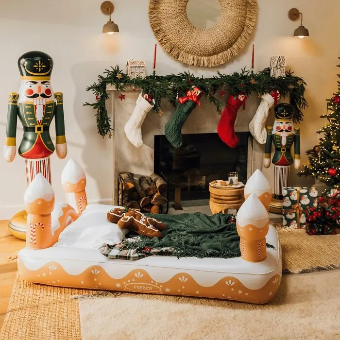 The Award For The Most Aggressively Festive Spare Bed In The Entire World Undoubtedly Goes To This <a Style="Display:inline;" Href="Https://Www.amazon.com/Dp/B0dhymznvn?asc_item-ID=amzn1.ideas.9ibtqexn9yee&th=1&linkcode=ll1&tag=bpbobcat-20&linkid=1e1c21b86c131d2f89776ca9d46a04bf&language=en_us&ref_=as_li_ss_tl" Target="_blank">  <span Style="Font: Inherit; Color: #d74b1f;"> Gingerbread House Blow Up Mattress </Span>