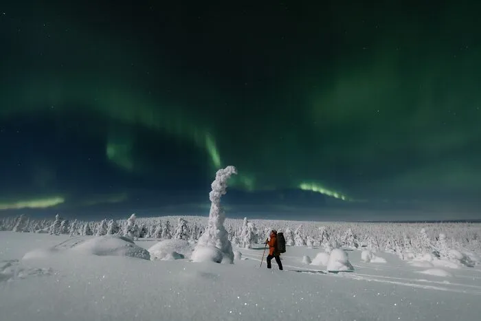 The Best Places And Times To See The Northern Lights From My Own Experience (13 Pics)