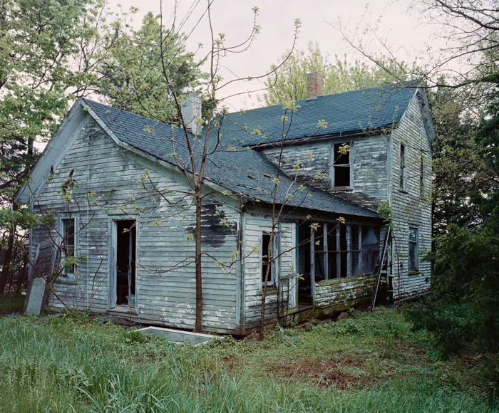 “It May Be The Single Worst Thing I’ve Ever Seen”: 50 Urban Explorers Share Their Creepiest Finds
