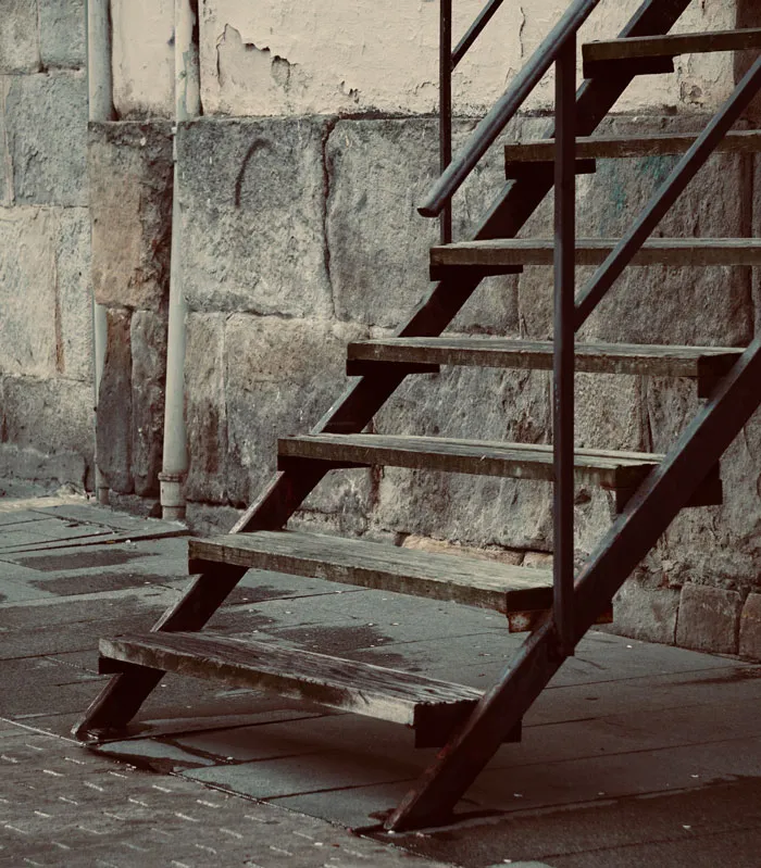 “It May Be The Single Worst Thing I’ve Ever Seen”: 50 Urban Explorers Share Their Creepiest Finds