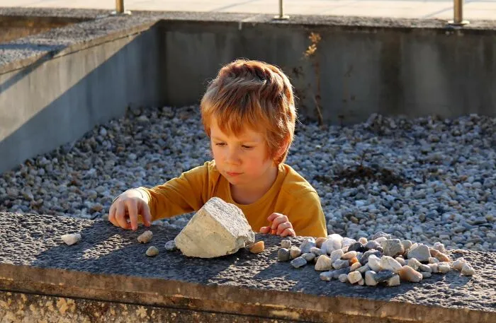 30 Nepotism Culture Shocks That Might Hit An Average Person A Little Too Hard