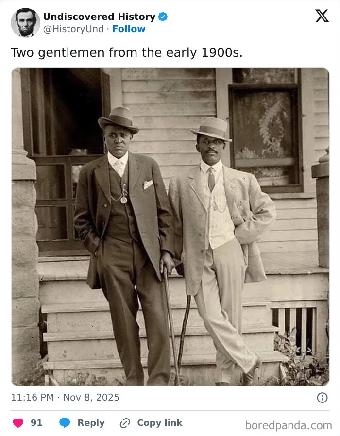 50 Fascinating Photos That Reveal Moments Lost To Time