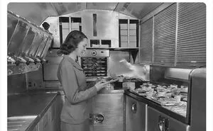 50 Fascinating Photos That Reveal Moments Lost To Time