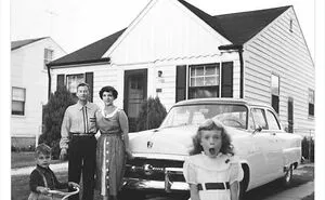 50 Fascinating Photos That Reveal Moments Lost To Time